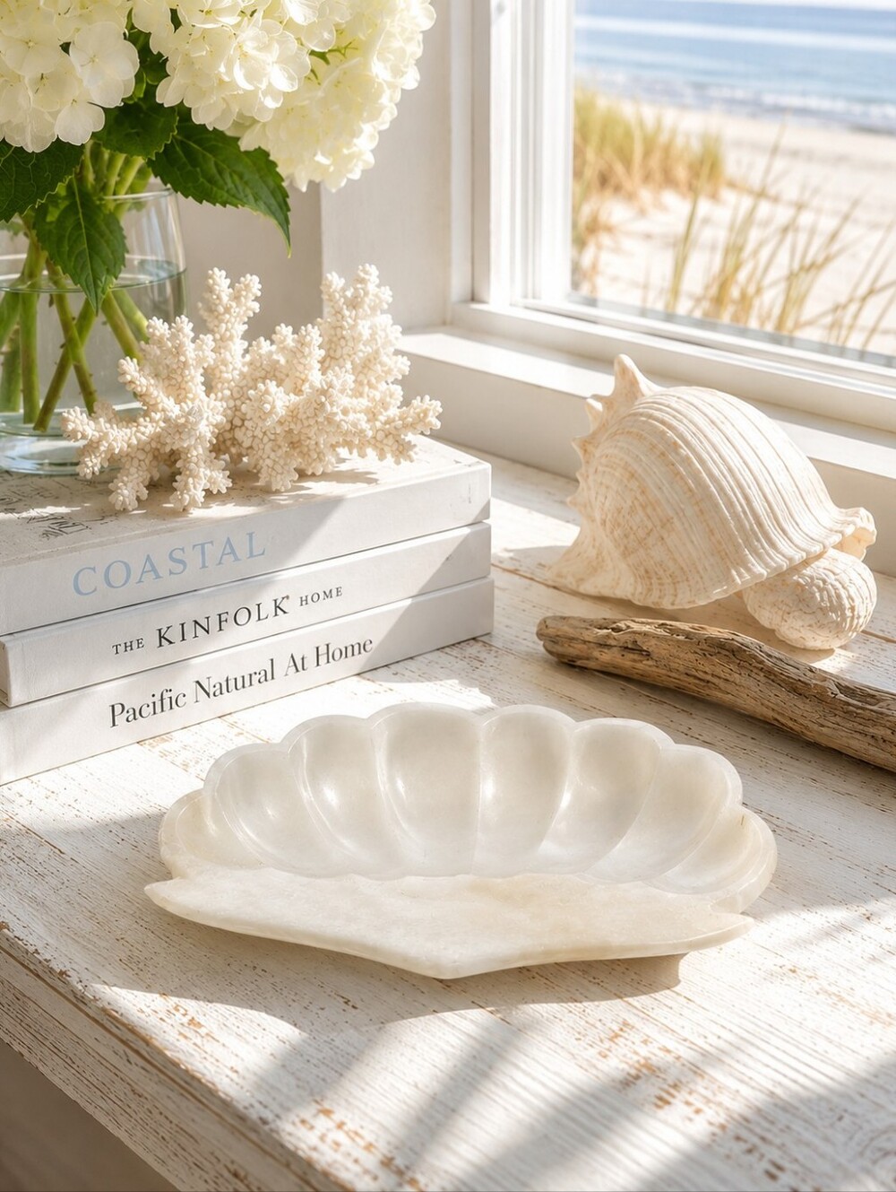 🌊 Coastal White Alabaster Shell Catchall Bowl / Decorative Dish – EUC